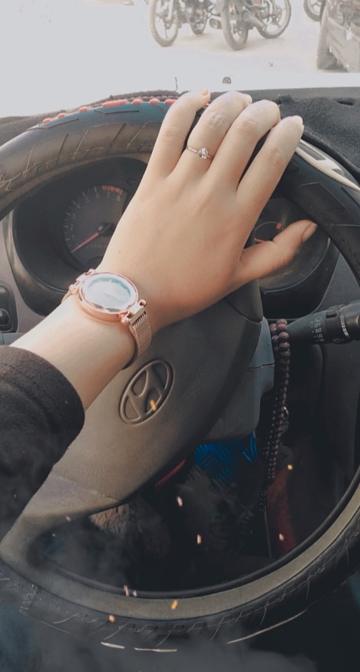 حل المشاكل العاطفيه والضغوط النفسيه وايضا الترجمه لأي لغه